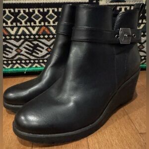 NEW Dr. Scholl's Camille Wedge bootie black faux leather buckle spring boho 9